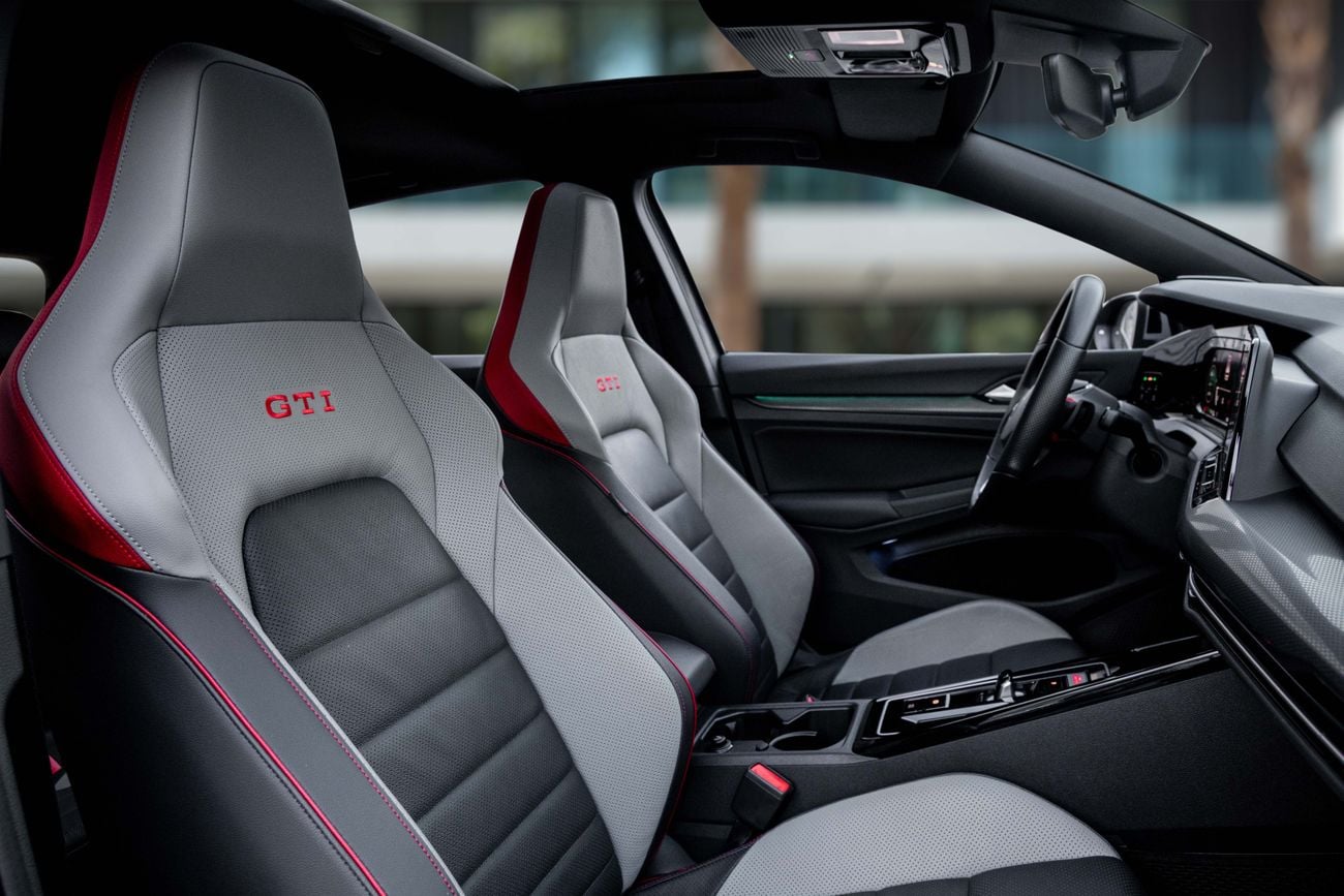 Volkswagen Golf Golf GTI | 2,644 P.M | 0% Downpayment | VW WARRANTY + SERVICE CONTRACT! | Ramadan Offer!