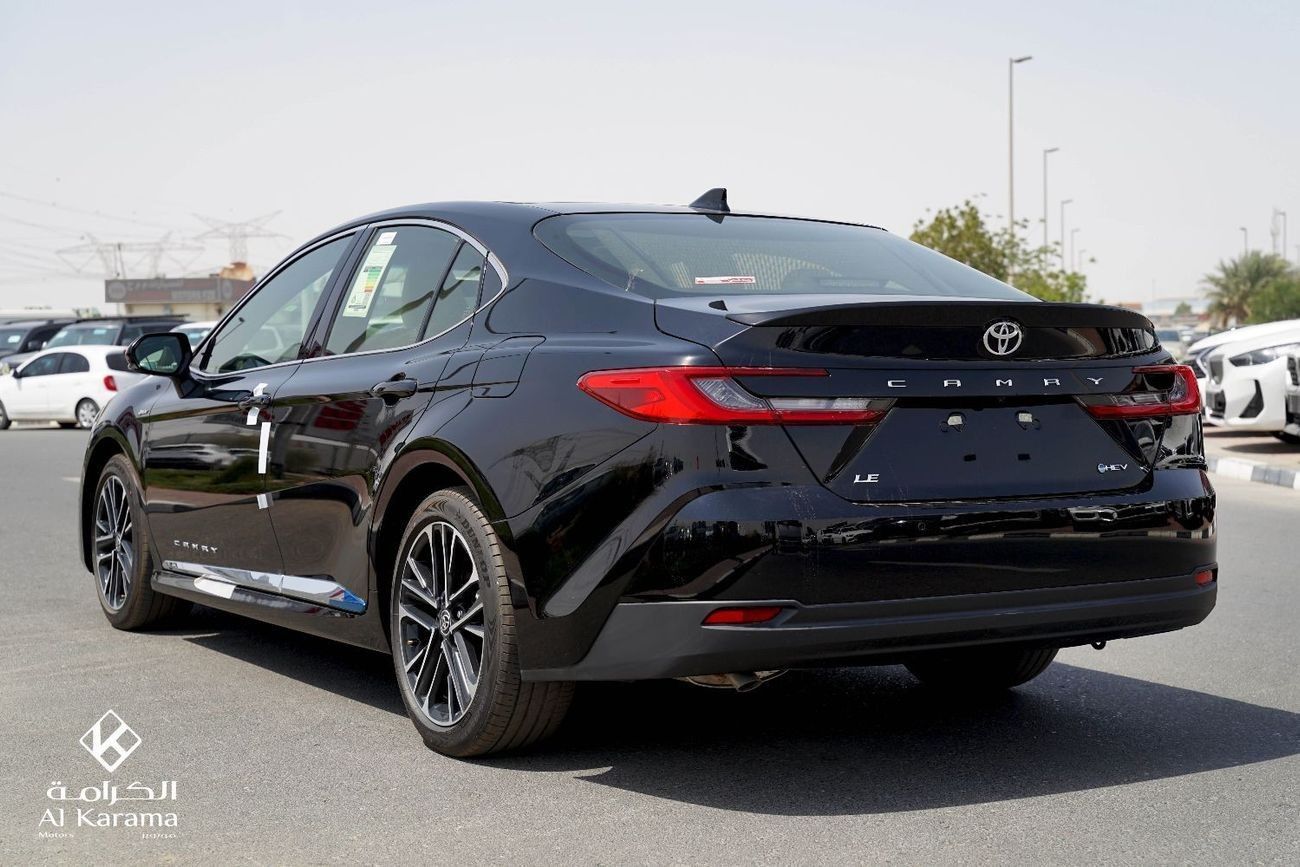 Toyota Camry Toyota Camry LE | 2.5L Hybrid | Panoramic Roof | Power Seat | Rear Camera