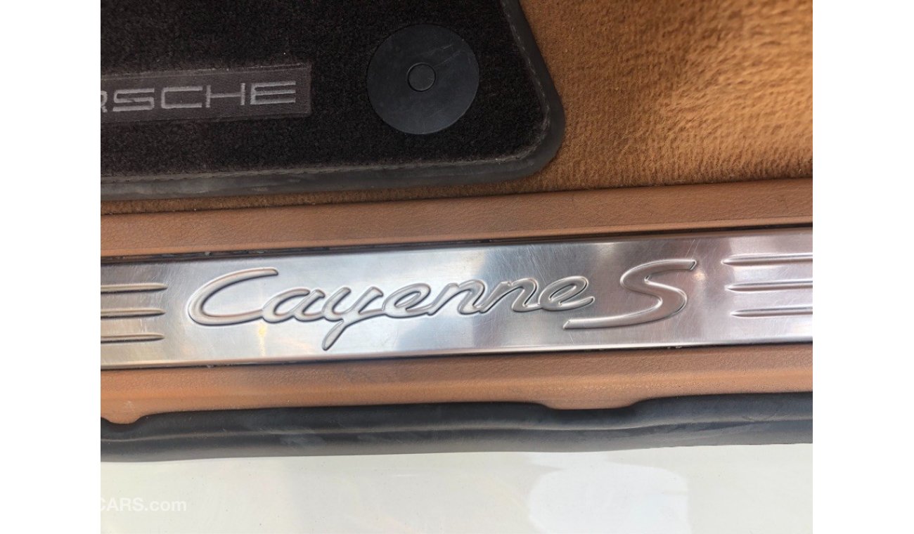 Porsche Cayenne S خليجي مالك واحد بانوراما مواصفات خاصة VIP