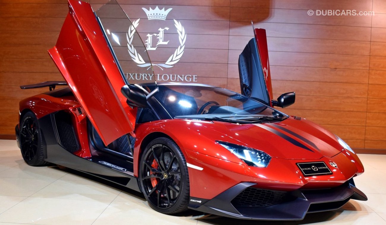 لمبرجيني أفينتادور Roadster LP 720-4 50th Anniversary Edition