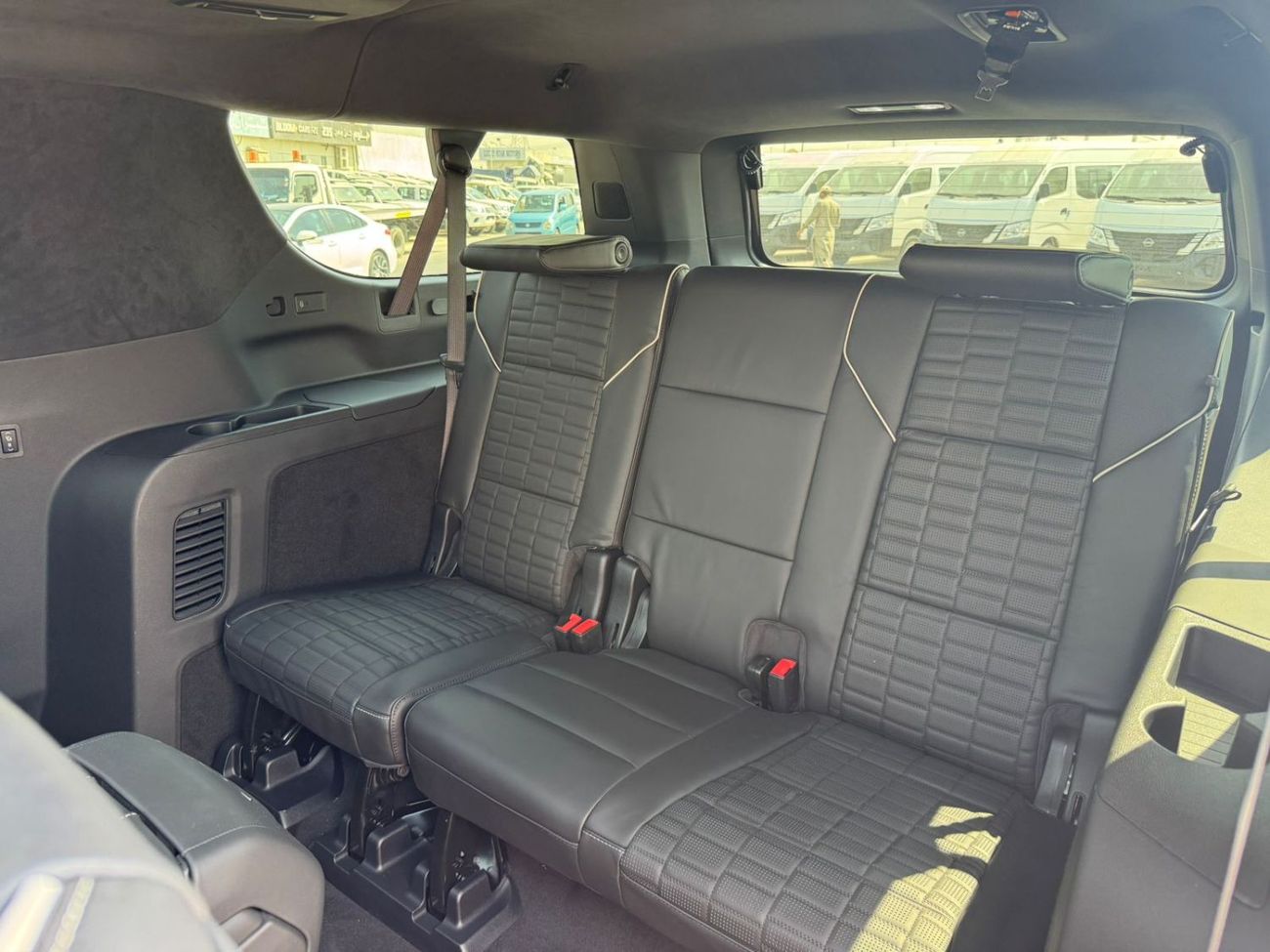 Cadillac Escalade 2025 Cadillac Escalade 6.2L V8 ESV Sport Platinum Executive Canadian Spec