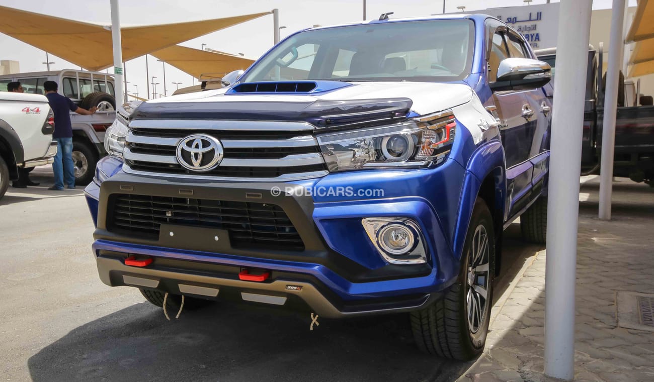 Toyota Hilux REVO 3.0L AT WITH AUTO FOLD SIDE STEP