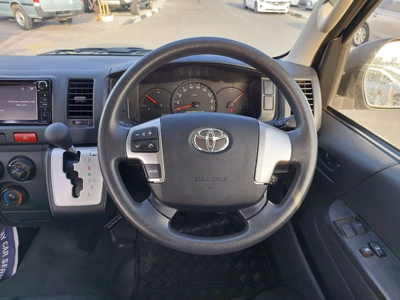 تويوتا هاياس TOYOTA HIACE COMMUTER VAN RHD 2019 MODEL 3.0 L DIESEL AUTOMATIC(PM39520)
