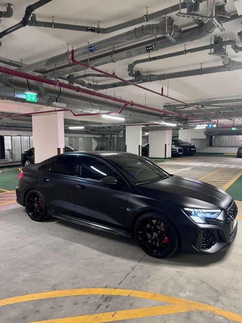 Audi RS3 TFSI quattro 2.5L Sedan
