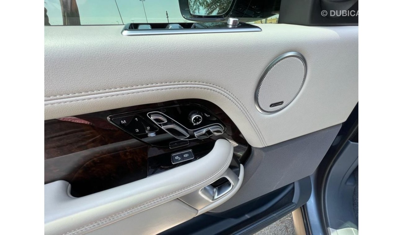 لاند روفر رينج روفر RANGE ROVER VOGUE SE SUPERCHARGED 2020 V8 DEALER WARRANTY