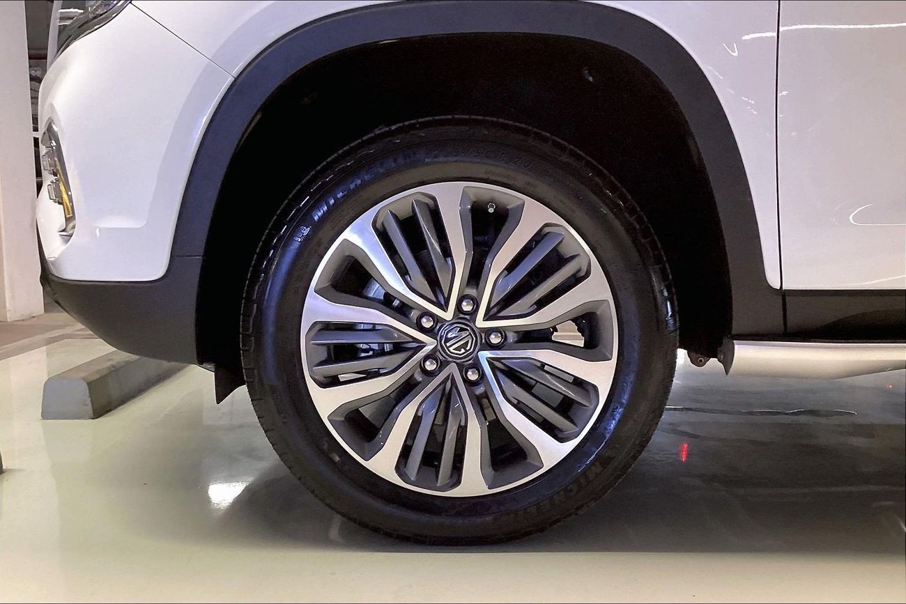 MG RX8 Luxury | Start 2026 with the ideal drive | Guaranteed Warranty | 0 Down Payment