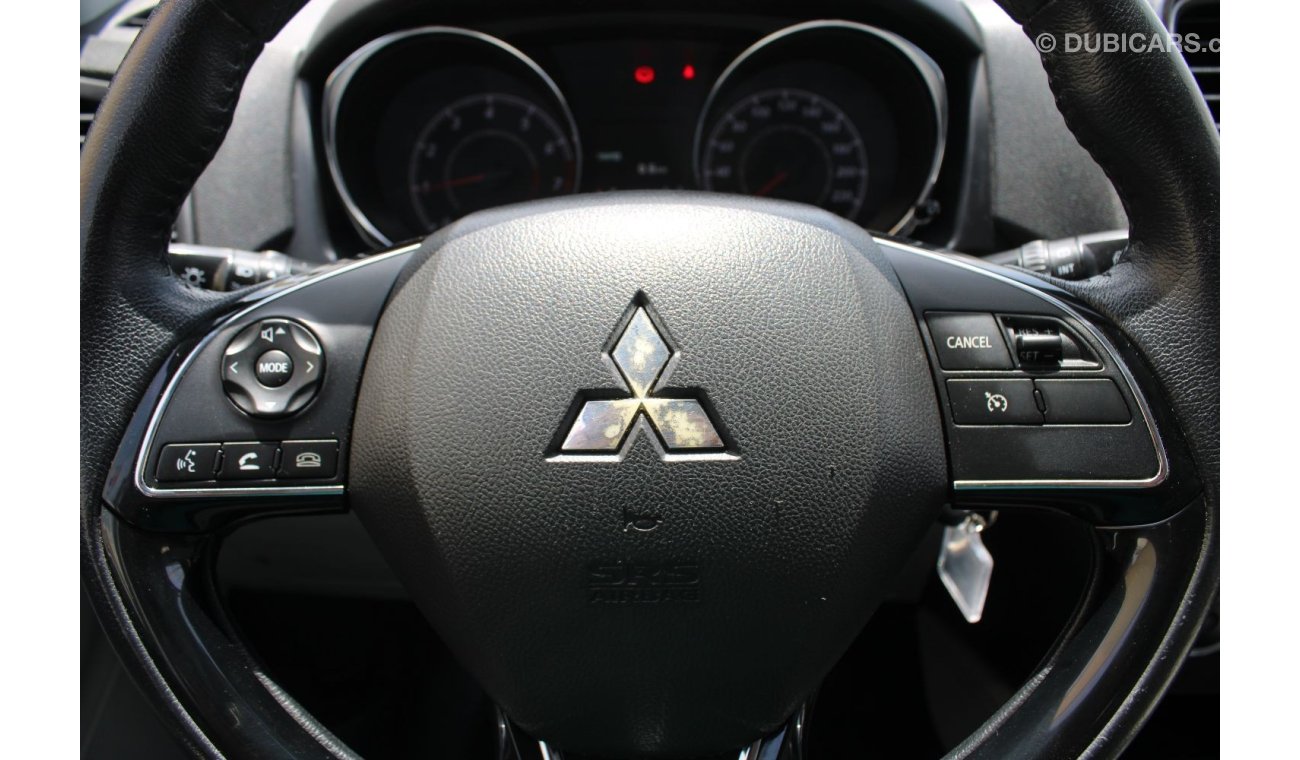 Mitsubishi ASX GLX Mid ACCIDENTS FREE - GCC - ORIGINAL PAINT - 2.0 - PERFECT CONDITION INSIDE OUT