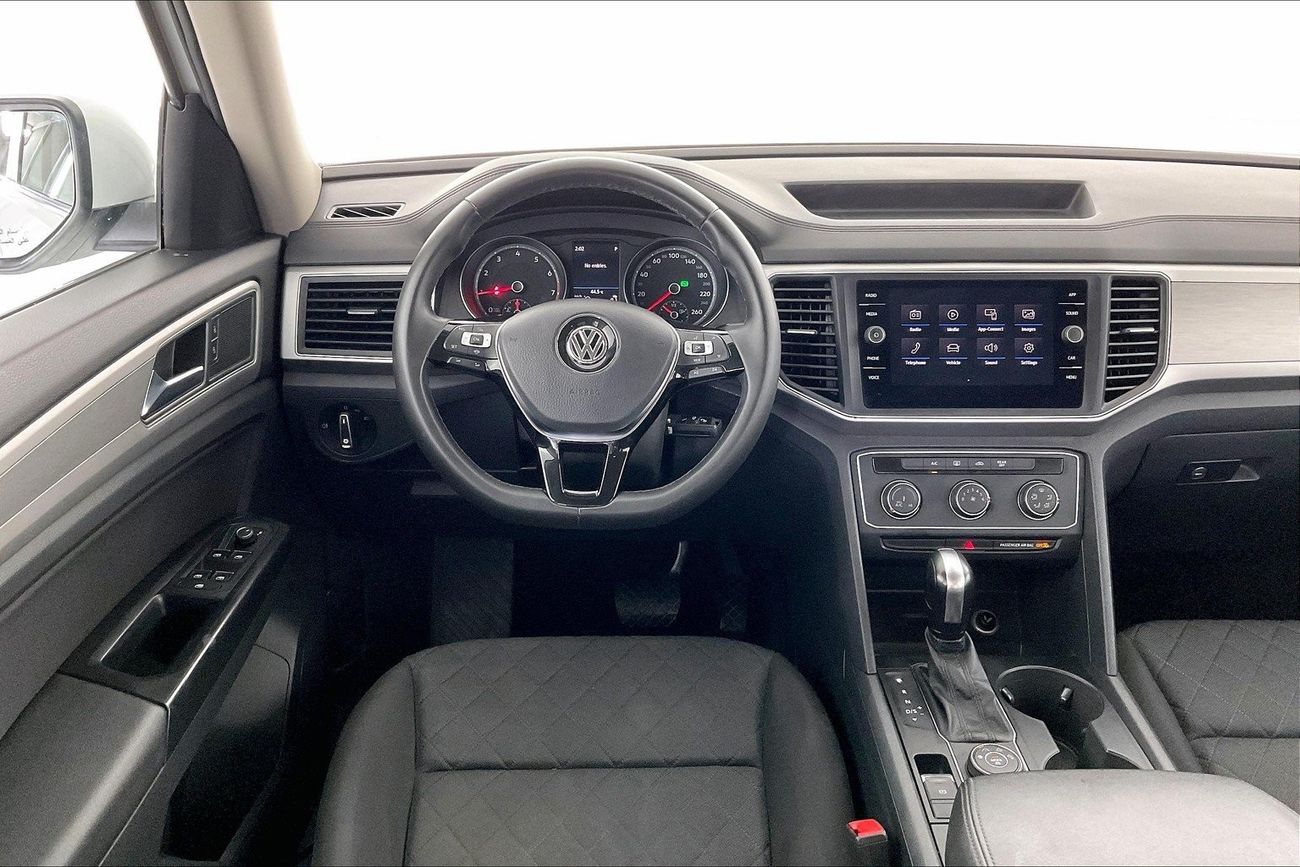 Lexus UX200 Premier | 1 year free warranty | 0 Down Payment