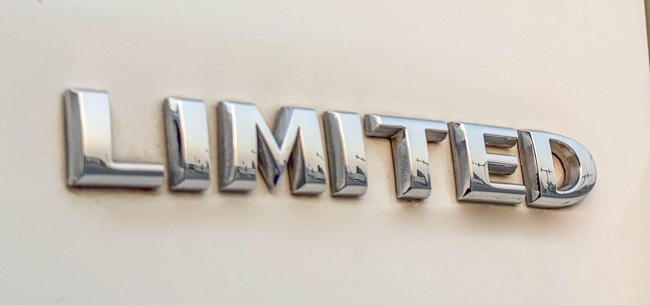 Jeep Grand Cherokee Limited 3.6L Jeep Grand Cherokee 3.6 L | 2021 Model, GCC | Excellent Condition | Monthly Installment