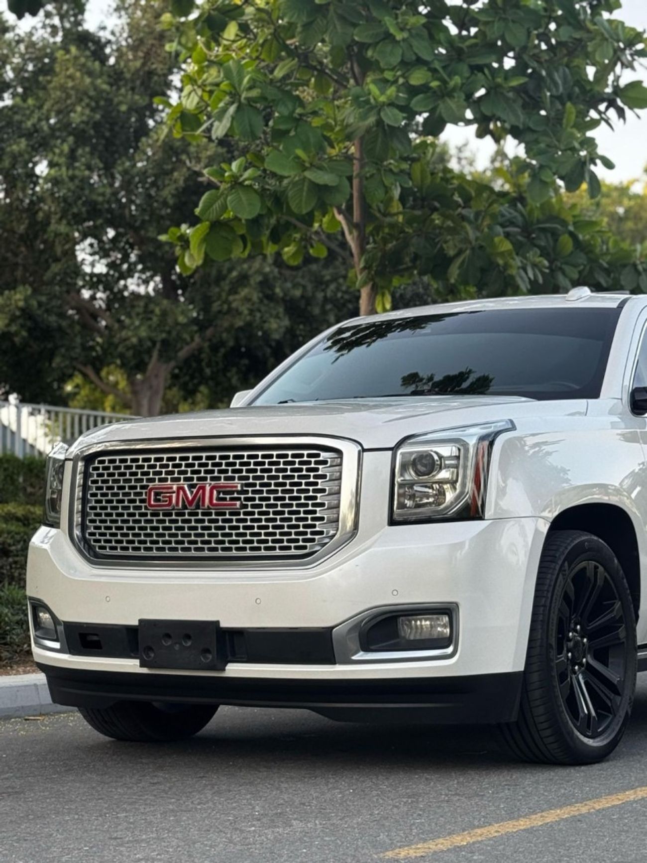 جي أم سي يوكون Denali 6.2L (8 Seater)