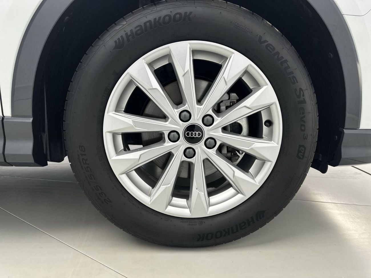 Audi Q3 35 TFSI Advanced 2.0L Q3 Sportback 35 TFSI 150hp (Ref# 75853)
