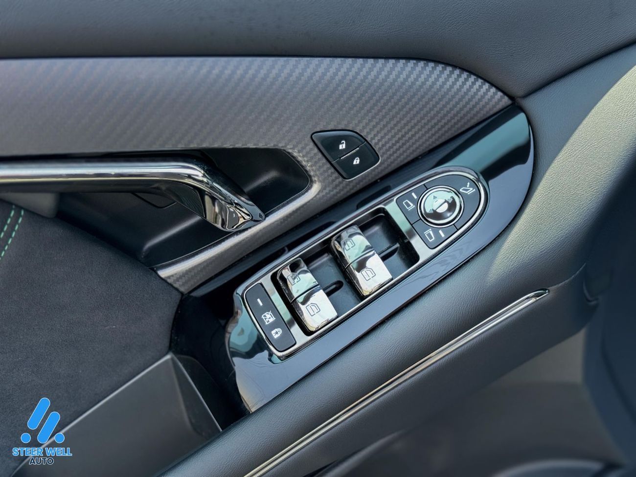 Voyah Free AWD – Luxury Electric SUV with Range Extender