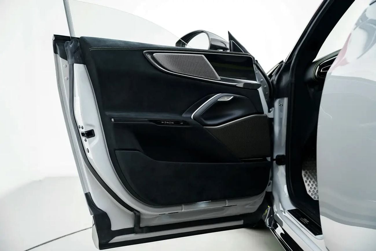 فيراري بوروسانجوي WITH NOVITEC KIT