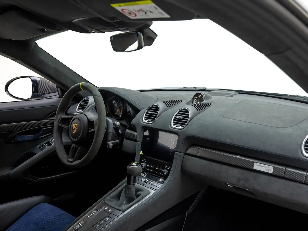 بورش كايمان 718 GT4 RS
