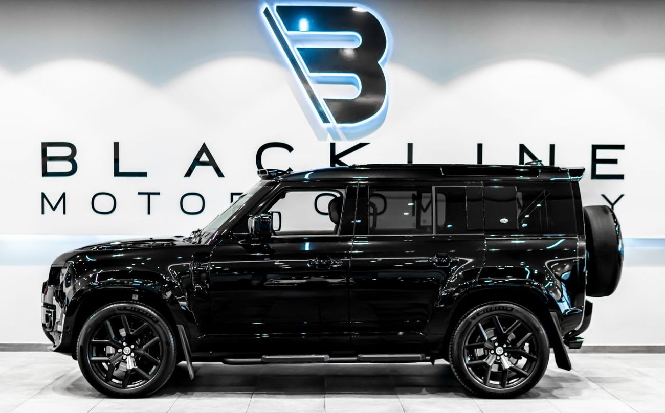 Land Rover Defender 2023 URBAN Land Rover Defender P400 HSE, Warranty Valid, Service Contract Valid, Low KMs, GCC