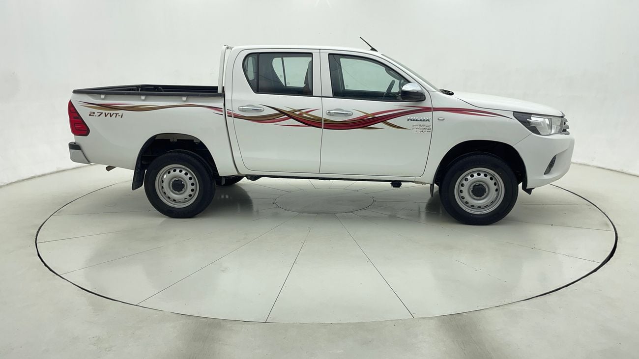 تويوتا هيلوكس DOUBLE CAB GLX 4X4 2.7 | بدون دفعة مقدمة | اختبار القيادة في المنزل