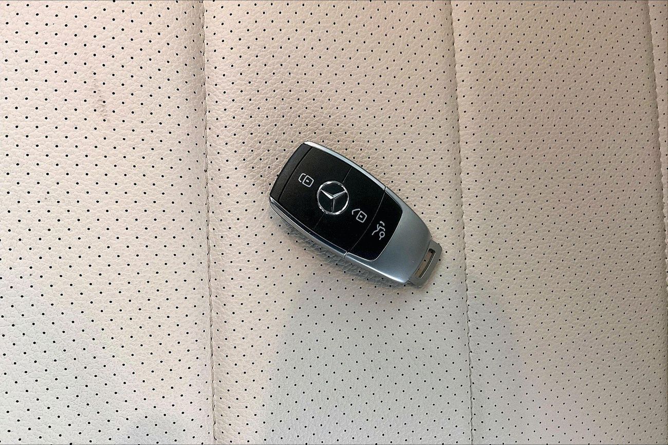 Mercedes-Benz GLS 450 Premium | National Day Celebration | Guaranteed Warranty | 0 Down Payment