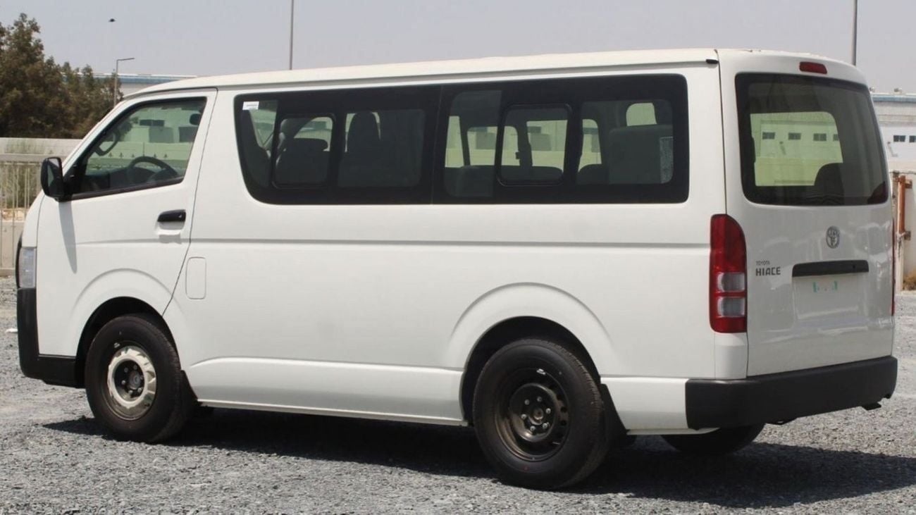 Toyota Hiace DLS - STD ROOF HIACE 2.5L STANER DIESEL 2025