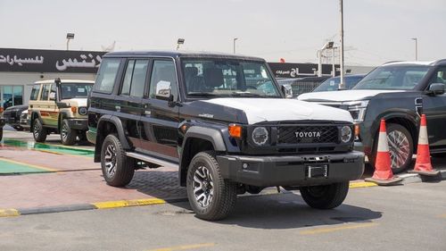 Toyota Land Cruiser 70 LC76 HT VXR HT VXR LX 4.0L V6 A/T