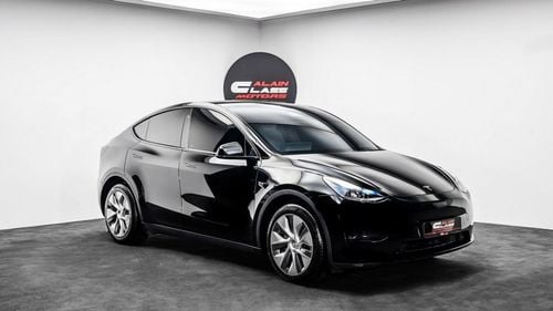 Tesla Model Y Long Range AWD 2023 - GCC - Under Warranty
