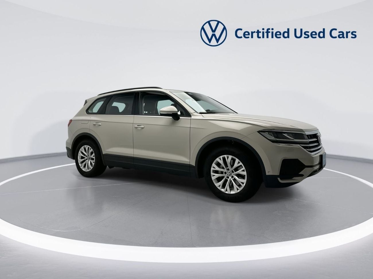 Volkswagen Touareg Trendline 2.0L (Ref#13862) / WAS 174,900 AED - NOW 159,900 AED