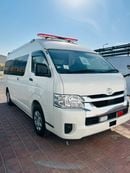 Toyota Hiace Van High Roof 2.8L (174 HP) A/T