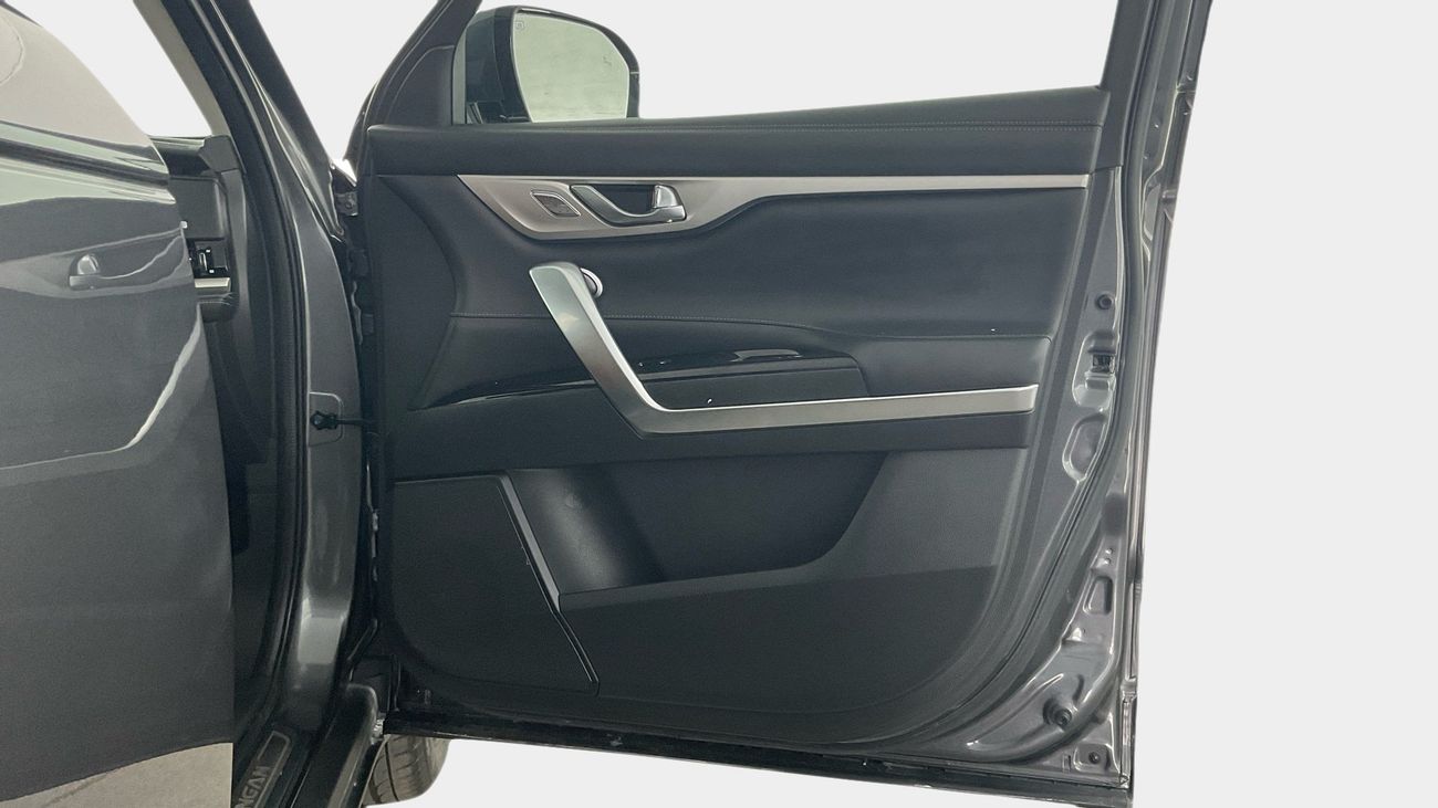 Changan CS95 Royal | Guaranteed Warranty | 0 Down Payment