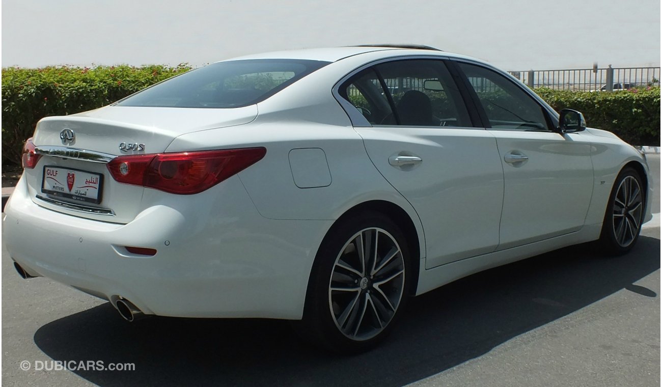 Infiniti Q50 S