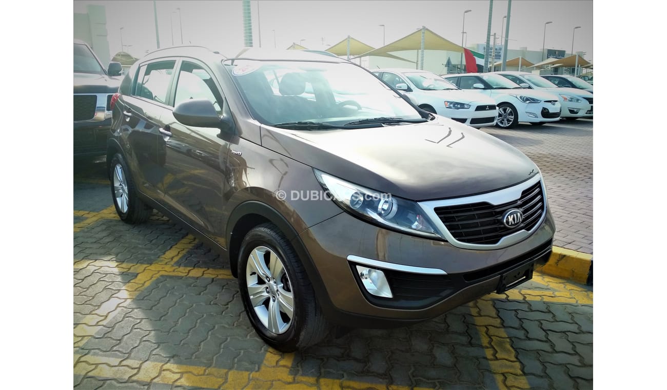 Kia Sportage 2014 BROWN GCC NO PAIN NO ACCIDENT PERFECT