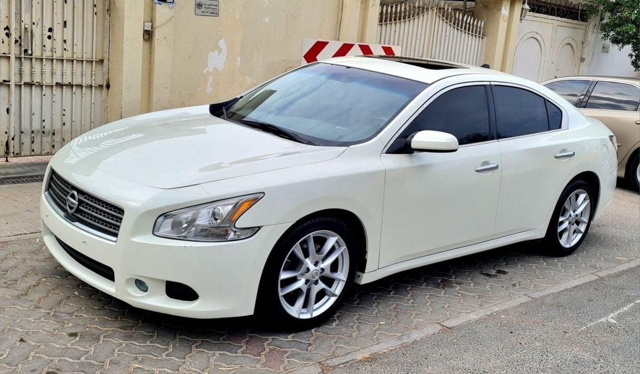 Nissan Maxima SV 3.5L