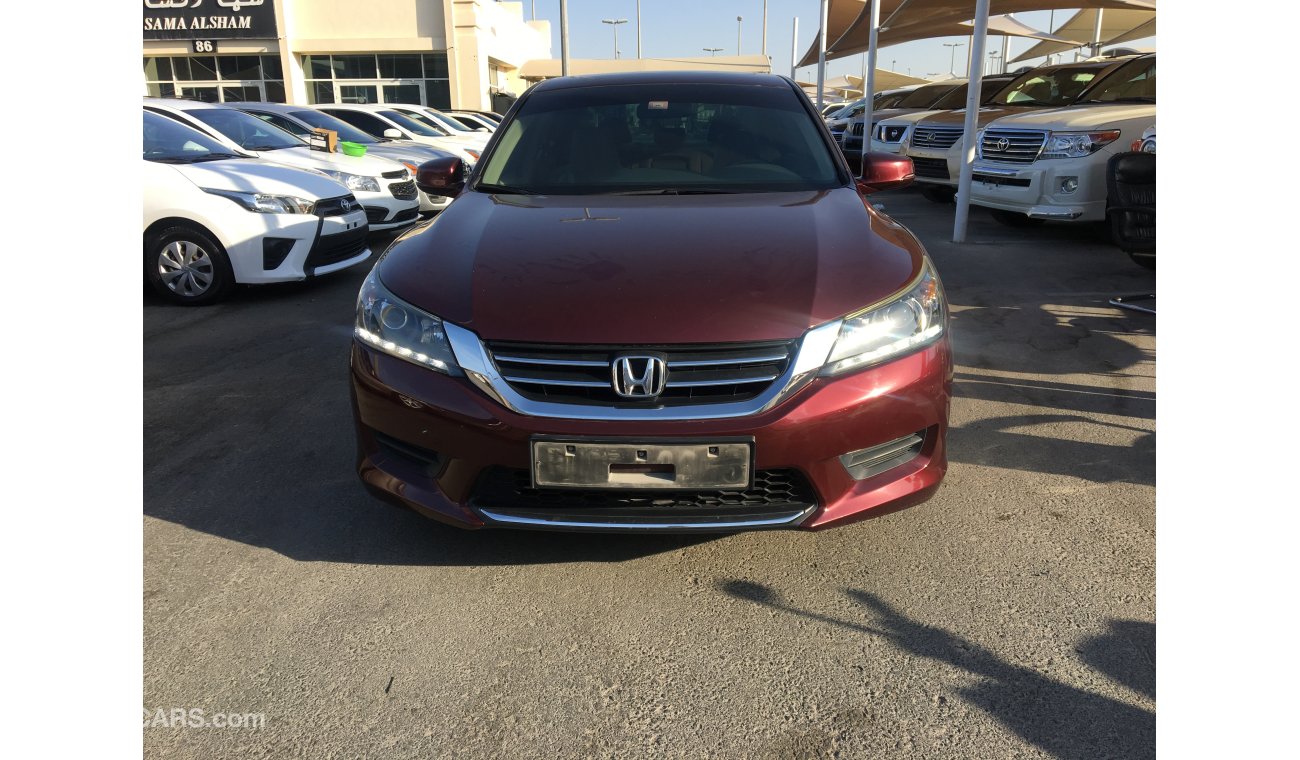 Honda Accord we offer : * Car finance services on banks * Extended warranty * Registration / export services