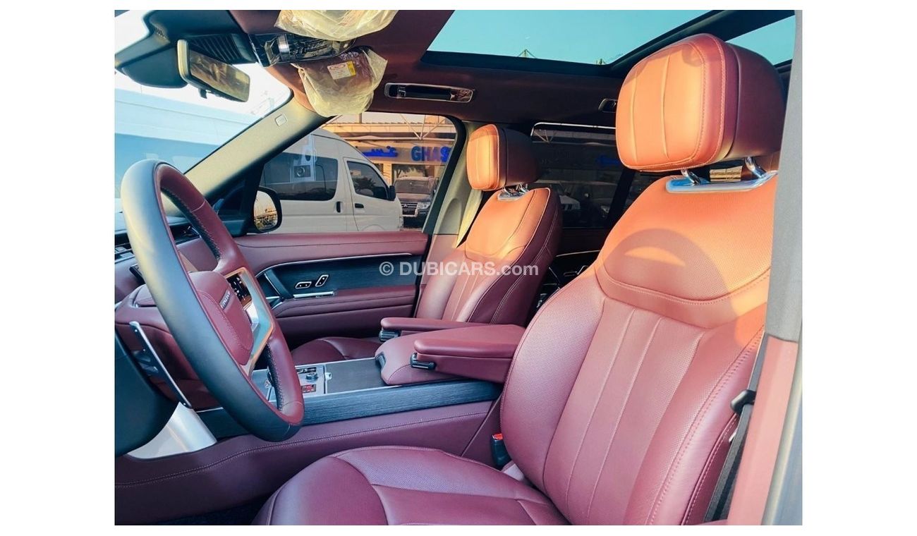 Land Rover Range Rover GCC SPEC UNDER WARRANTY AND SERVICE CONTRACT