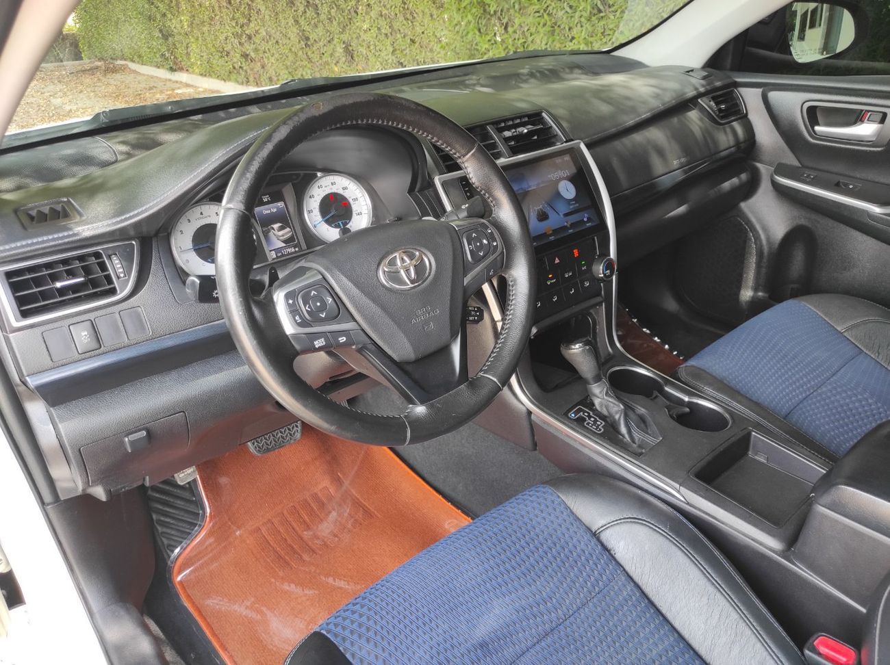 Toyota Camry Limited 2.5L Toyota Camre 2016 2.5 Full options no1