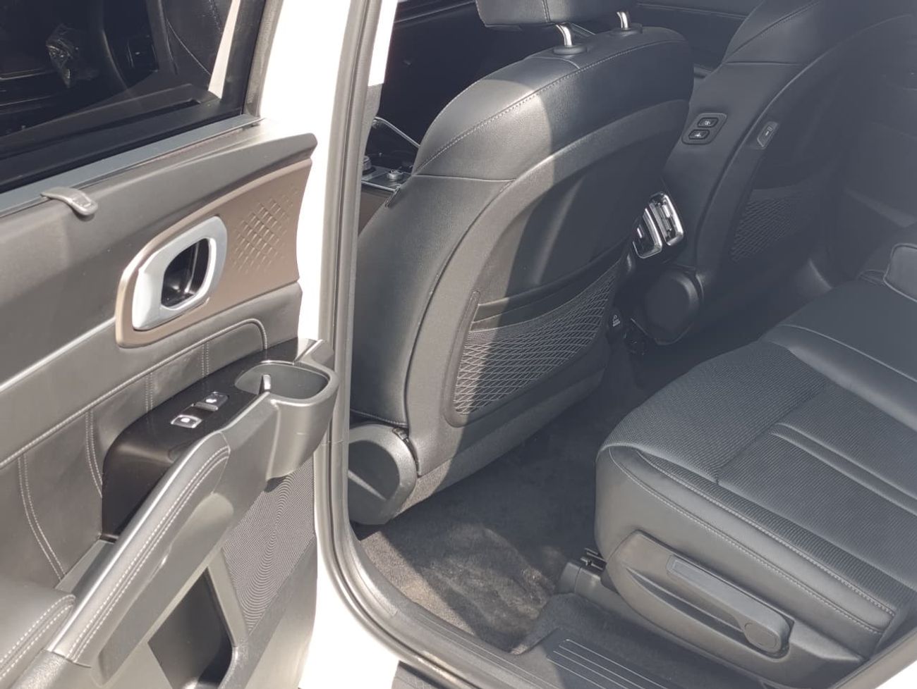 كيا سورينتو Top 2.2L AWD