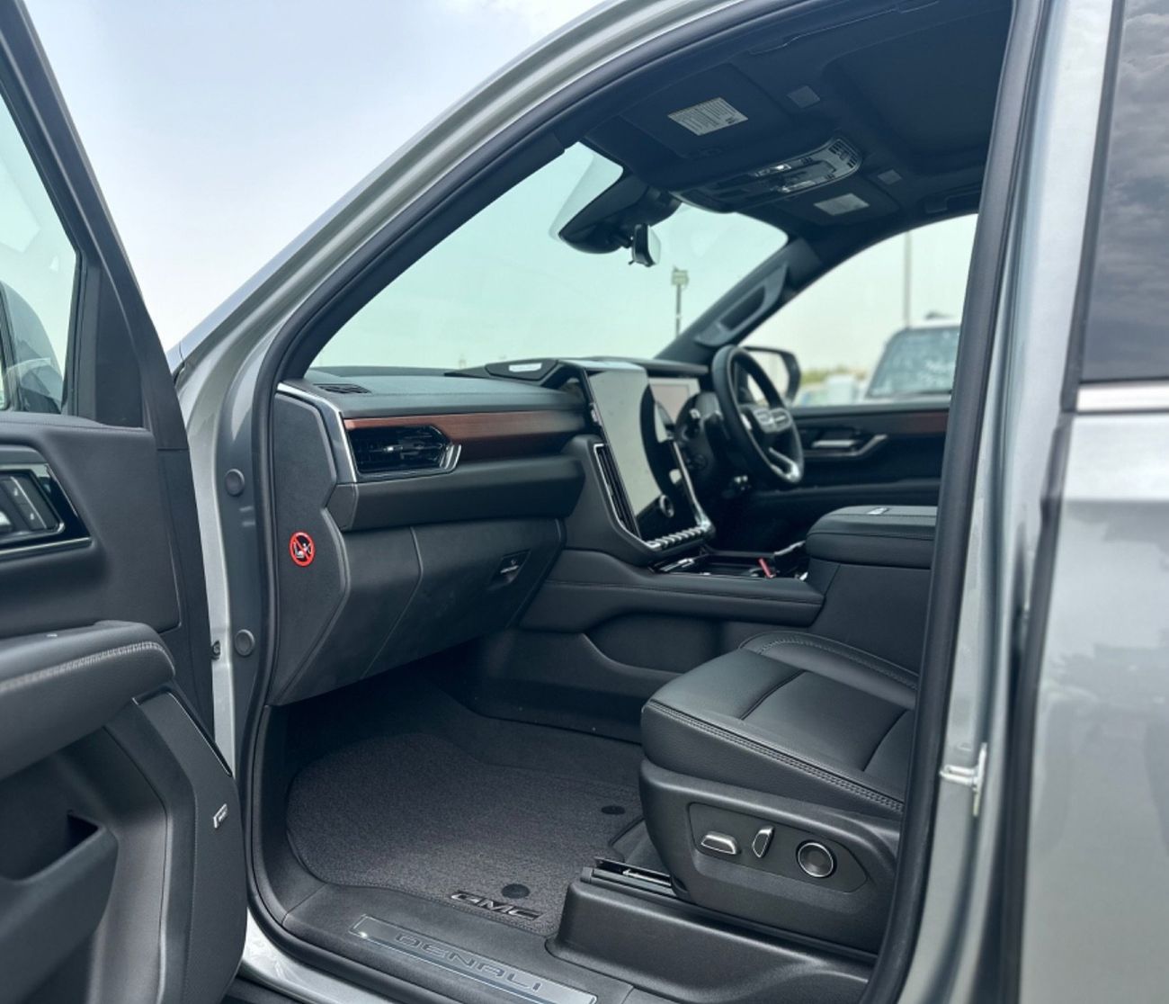 GMC Yukon 6.2 V8 Denali (AWD)