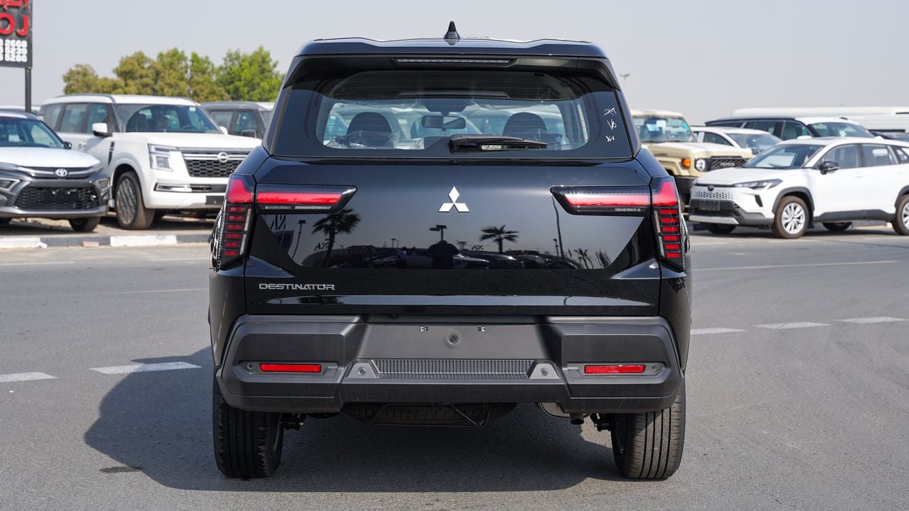 Mitsubishi Destinator