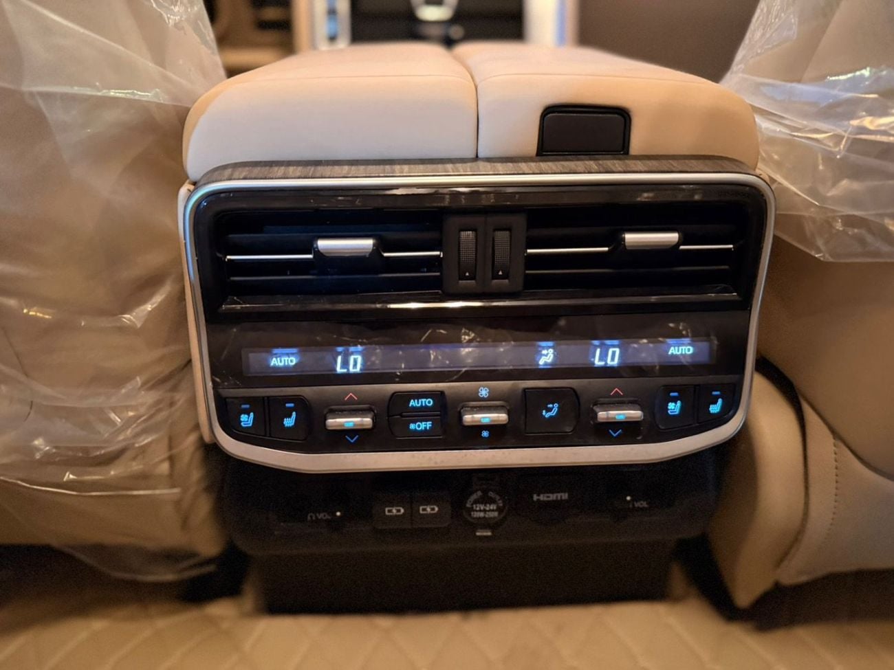 تويوتا لاند كروزر GXR+ 4.0L