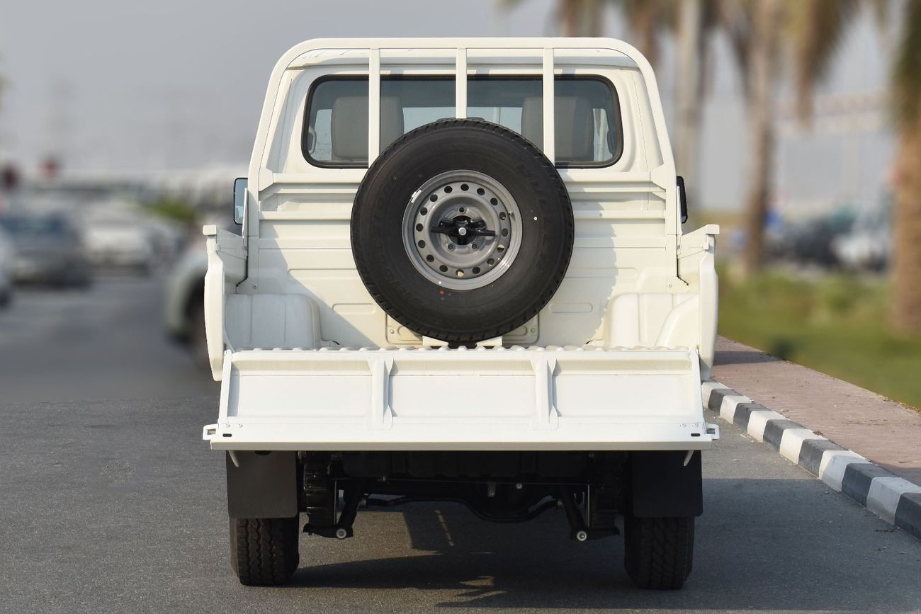 Toyota Land Cruiser Pick Up 2023 MODEL: TOYOTA LAND CRUISER PICKUP LC79 4.5L V8 M/T