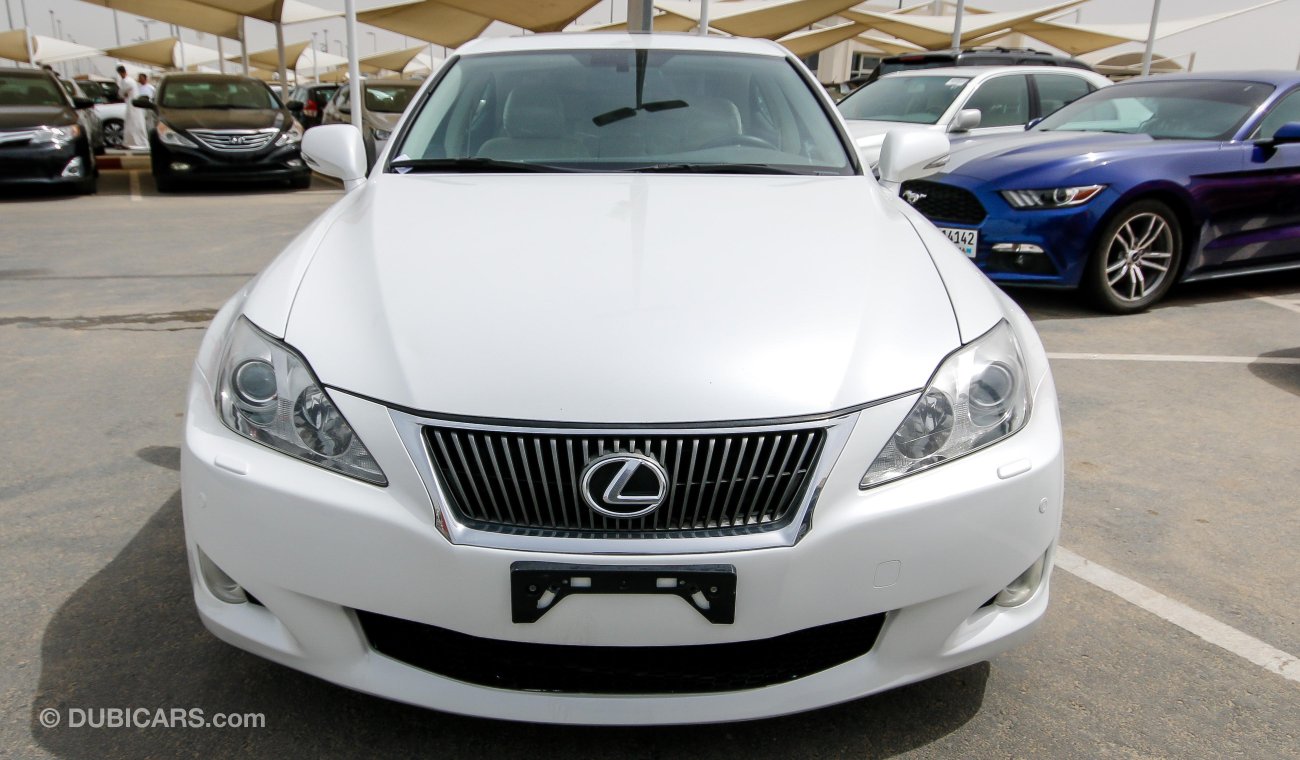 Lexus IS300