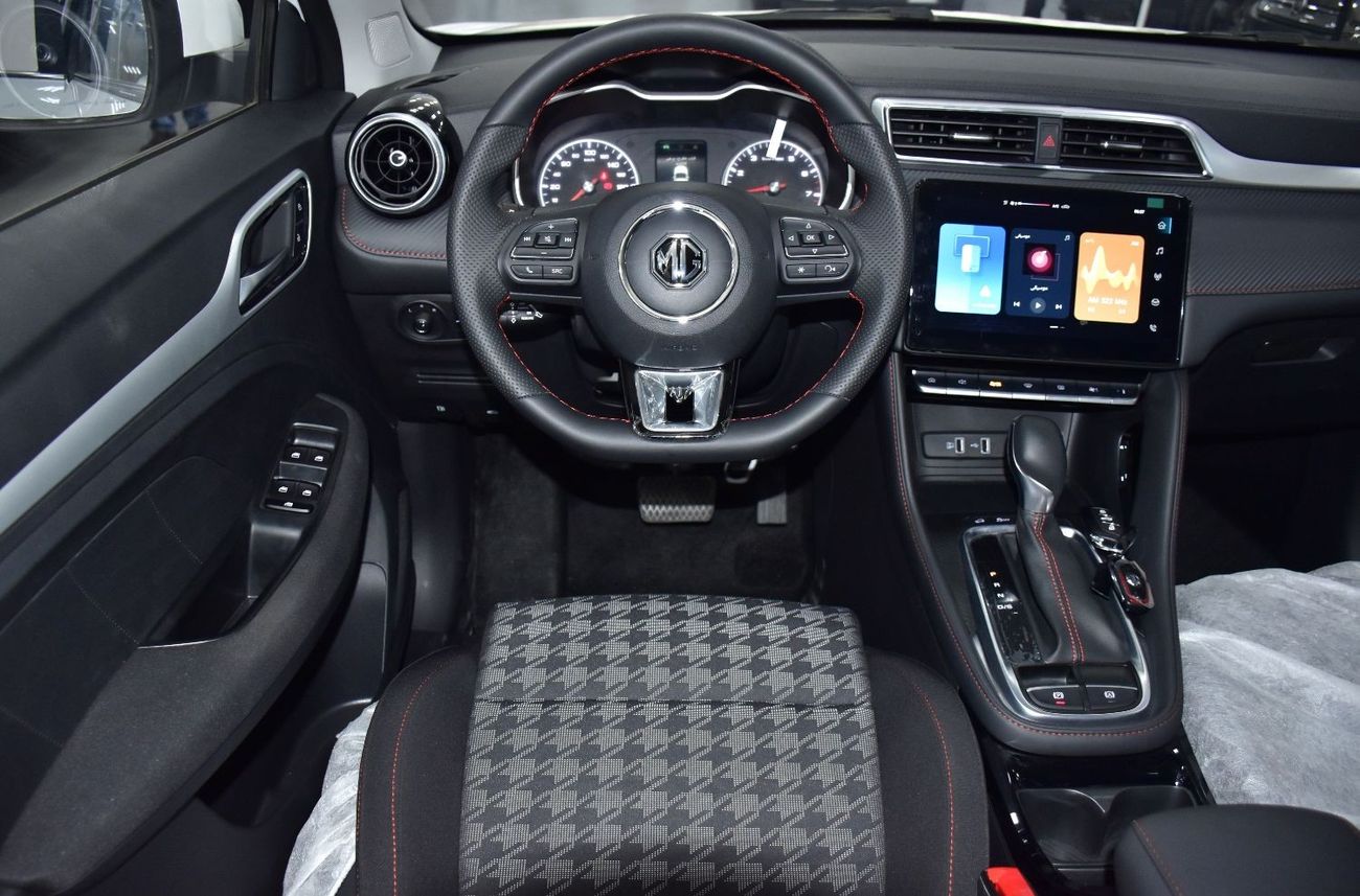 أم جي ZS EXCELLENT DEAL for our MG ZS ( 2025 Model ) in White Color GCC Specs