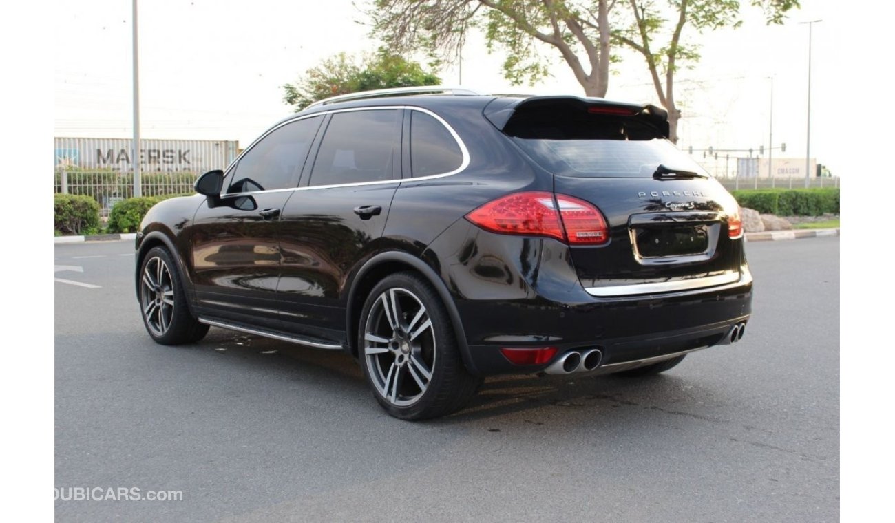 بورش كايان أس Porsche cayenne s v8  gcc 2012 model in good condition full service history