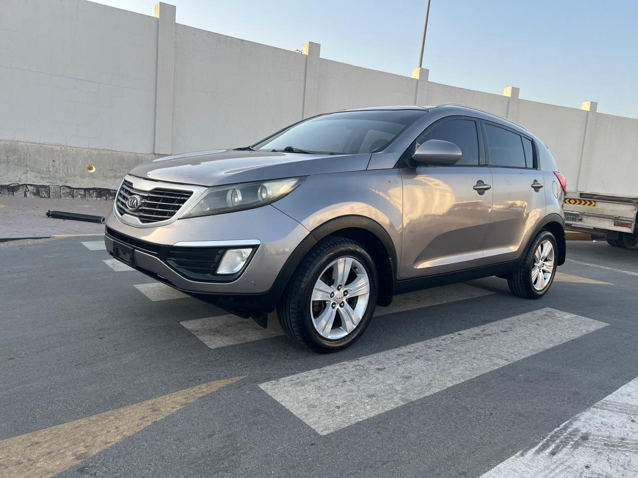 كيا سبورتيج LX 2.0L