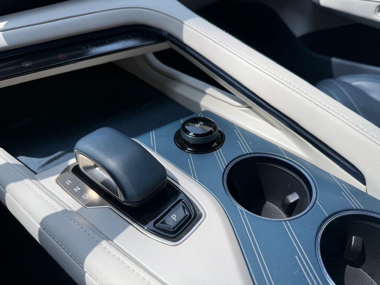 Zeekr 001 NEW ARRIVAL ZEEKR 001 2024 TOP OF RANGE UNDER WARRANTY