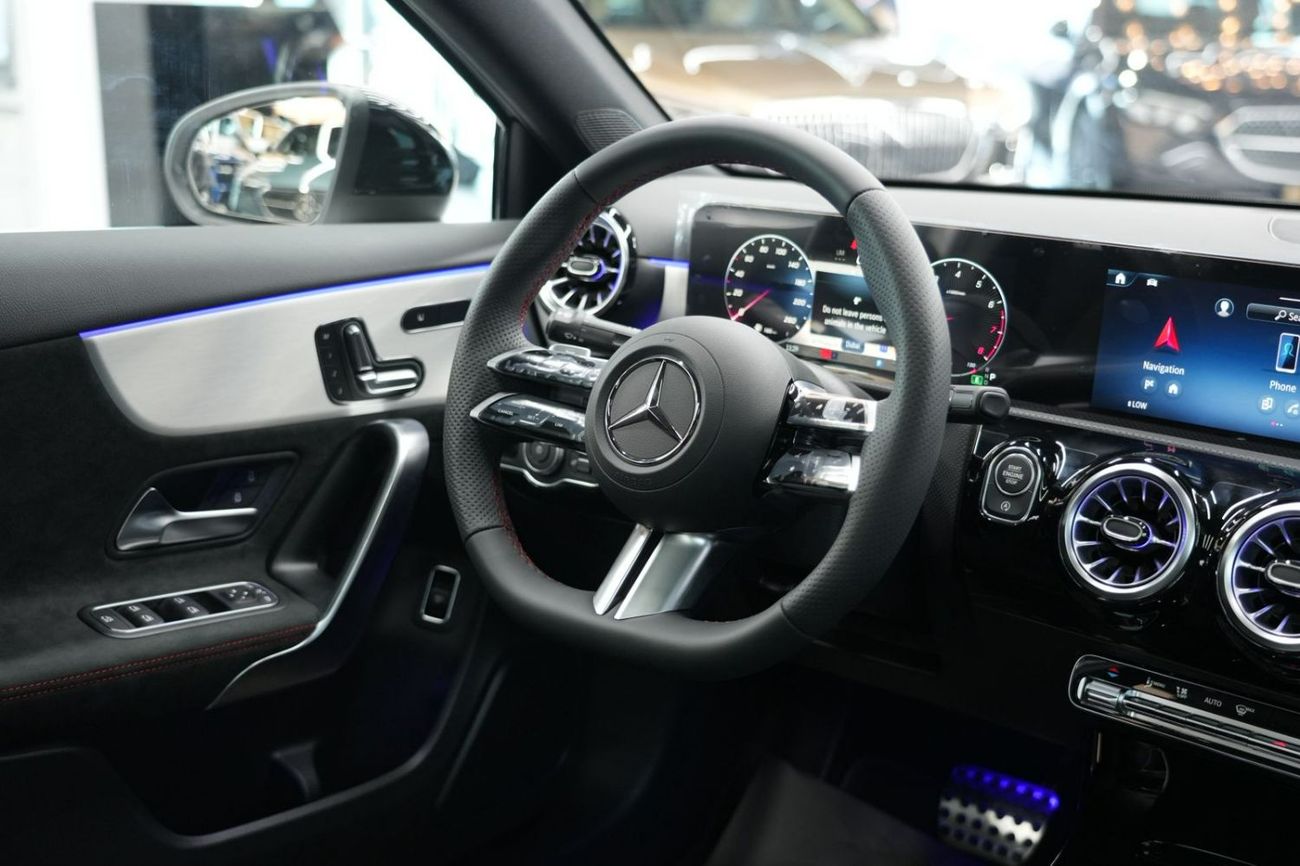 مرسيدس بنز A 200 Mercedes-Benz A 200 | 2026 GCC 0km | Agency Warranty | AMg Package