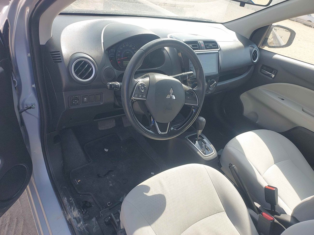 ميتسوبيشي اتراج GLX HIGHLINE 1.2 | بدون دفعة مقدمة | اختبار القيادة في المنزل