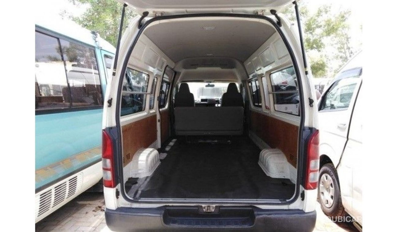 تويوتا هاياس Hiace RIGHT HAND DRIVE (PM250 )