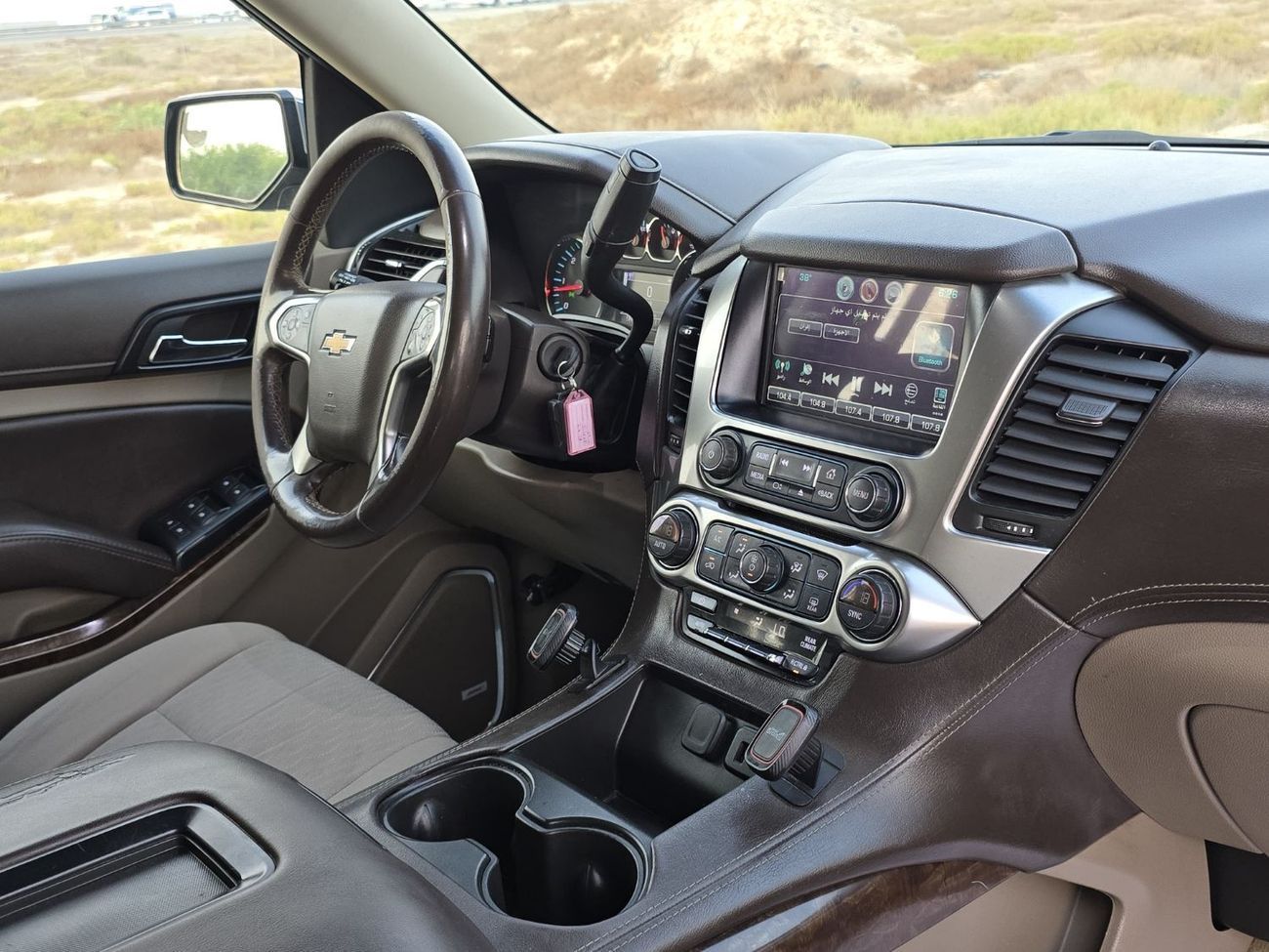 Chevrolet Tahoe LS 5.3L 4WD (8 Seater) CHEVROLET TAHOE LT 2018 GCC 2KEYS // PERFECT CONDITION