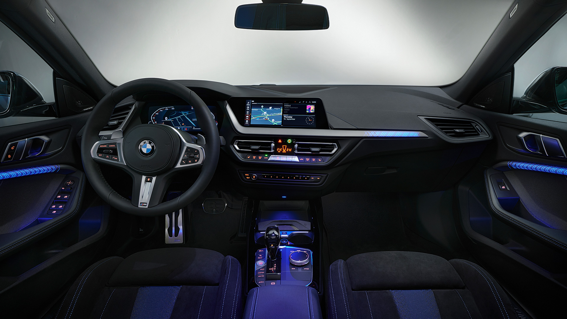 BMW 235 interior - Cockpit