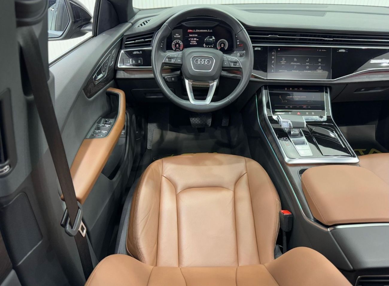 Audi Q8 55 TFSI quattro S-Line 3.0L 2021 Audi Q8 S-Line 55TFSI Quattro, 2025 Audi Warranty + Service Pack, L