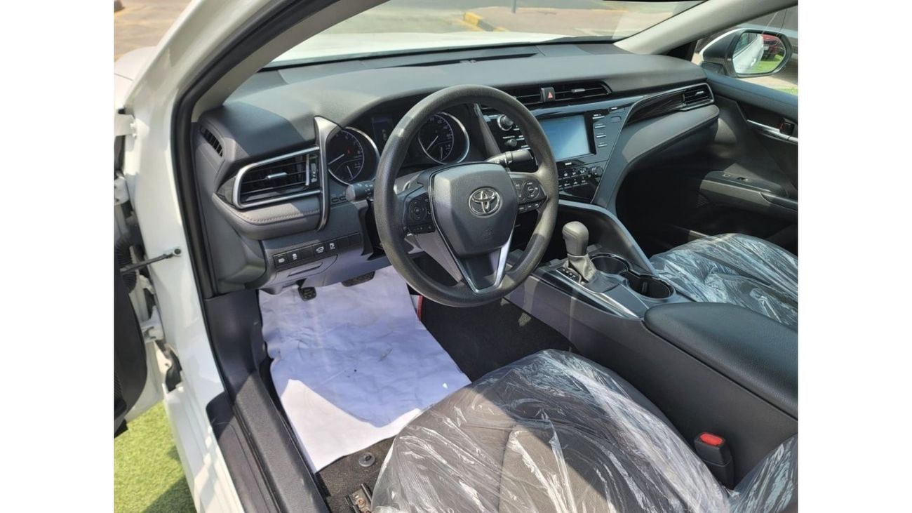 تويوتا كامري 2020 Toyota Camry, LE, Clean car